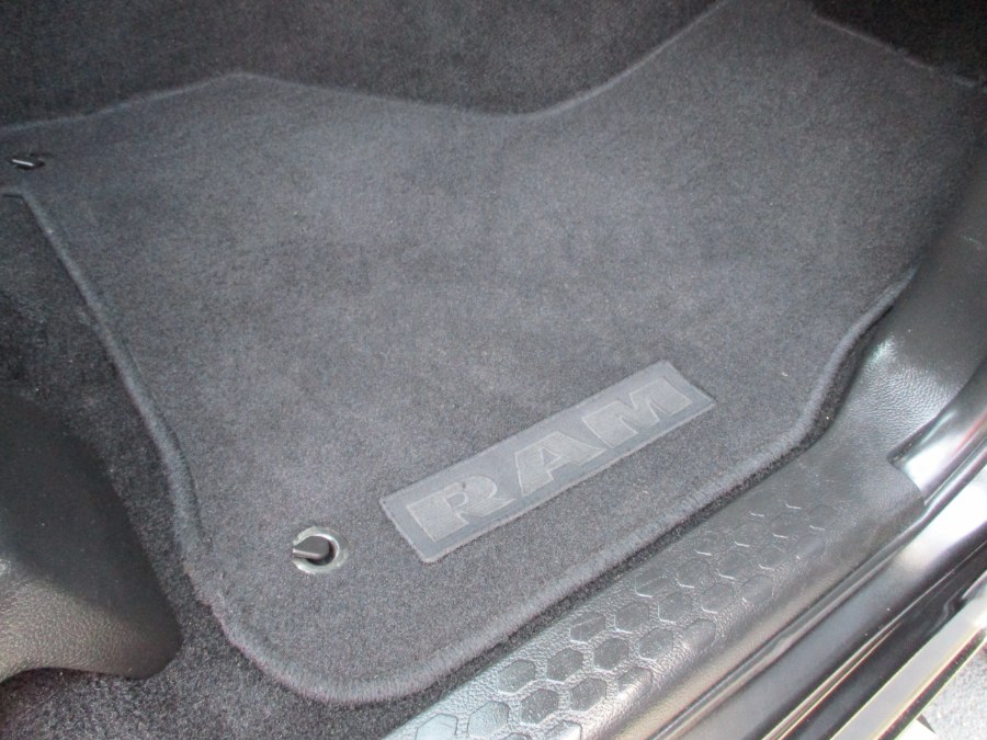 2015 Ram 2500 4WD Crew Cab 149" Tradesman, available for sale in Suffield, Connecticut | Suffield Auto LLC. Suffield, Connecticut 2015 Ram 2500 4WD Crew Cab 149" Tradesman, available for sale in Suffield, Connecticut | Suffield Auto LLC. Suffield, Connecticut