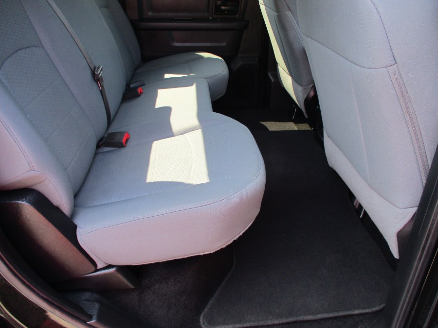 2015 Ram 2500 4WD Crew Cab 149" Tradesman, available for sale in Suffield, Connecticut | Suffield Auto LLC. Suffield, Connecticut 2015 Ram 2500 4WD Crew Cab 149" Tradesman, available for sale in Suffield, Connecticut | Suffield Auto LLC. Suffield, Connecticut