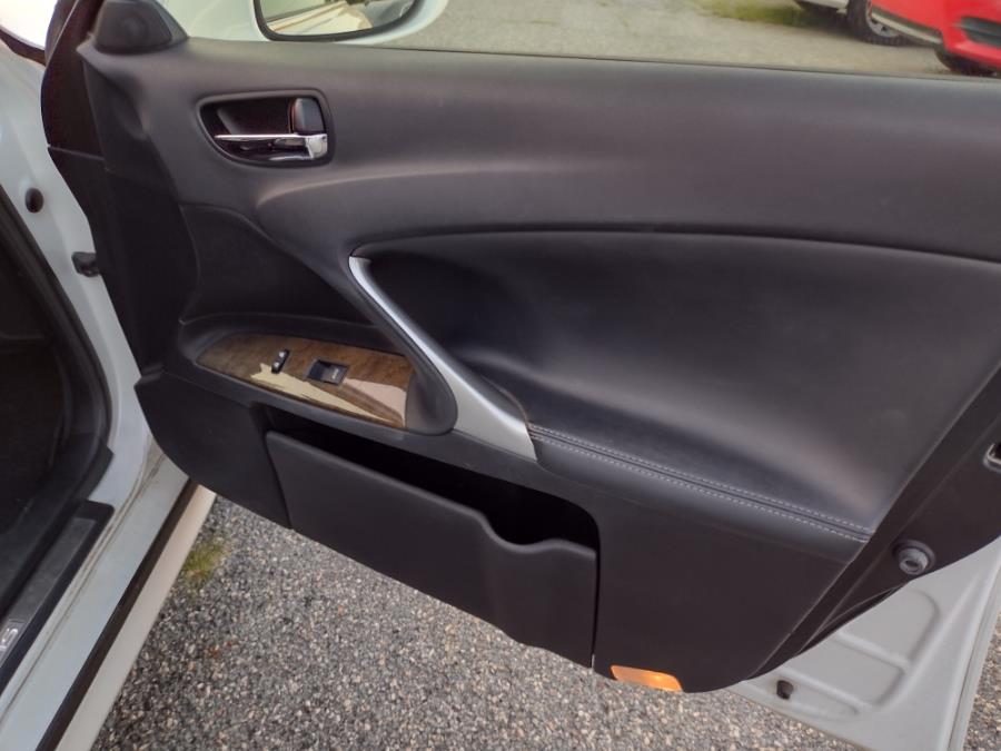 2011 Lexus IS 250 4dr Sport Sdn Auto AWD, available for sale in Chicopee, Massachusetts | Matts Auto Mall LLC. Chicopee, Massachusetts 2011 Lexus IS 250 4dr Sport Sdn Auto AWD, available for sale in Chicopee, Massachusetts | Matts Auto Mall LLC. Chicopee, Massachusetts