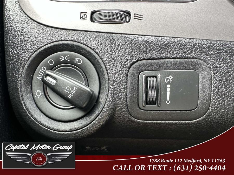 2019 Dodge Journey Crossroad AWD, available for sale in Medford, New York | Capital Motor Group Inc. Medford, New York 2019 Dodge Journey Crossroad AWD, available for sale in Medford, New York | Capital Motor Group Inc. Medford, New York