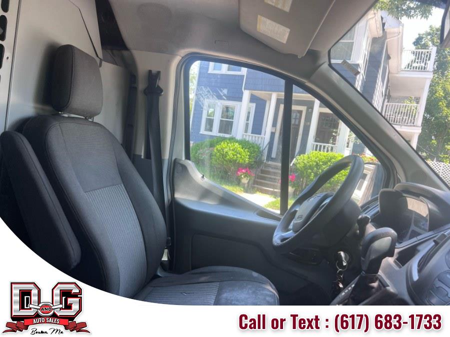 2019 Ford Transit Van T-250 130" Low Rf 9000 GVWR Sliding RH Dr, available for sale in Watertown, Massachusetts | D&G Auto. Watertown, Massachusetts 2019 Ford Transit Van T-250 130" Low Rf 9000 GVWR Sliding RH Dr, available for sale in Watertown, Massachusetts | D&G Auto. Watertown, Massachusetts