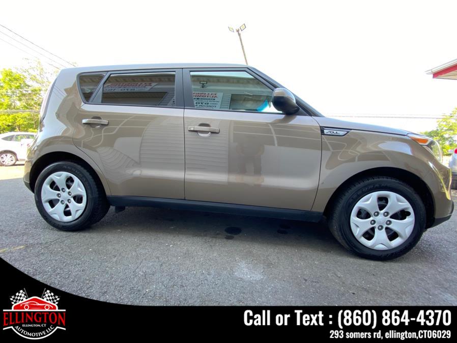 2015 Kia Soul 5dr Wgn Man Base, available for sale in Ellington, Connecticut | Ellington Automotive LLC. Ellington, Connecticut 2015 Kia Soul 5dr Wgn Man Base, available for sale in Ellington, Connecticut | Ellington Automotive LLC. Ellington, Connecticut