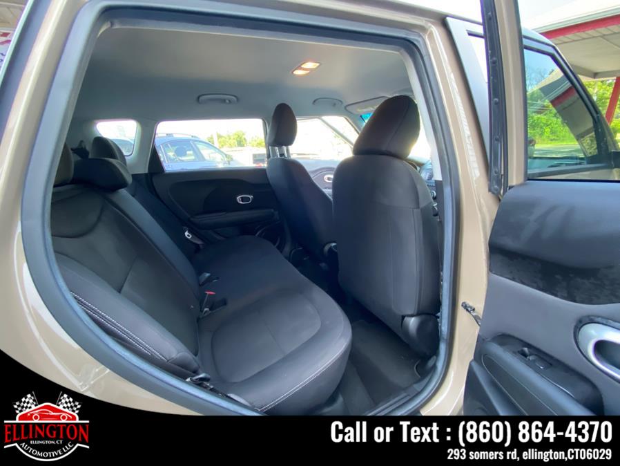 2015 Kia Soul 5dr Wgn Man Base, available for sale in Ellington, Connecticut | Ellington Automotive LLC. Ellington, Connecticut 2015 Kia Soul 5dr Wgn Man Base, available for sale in Ellington, Connecticut | Ellington Automotive LLC. Ellington, Connecticut