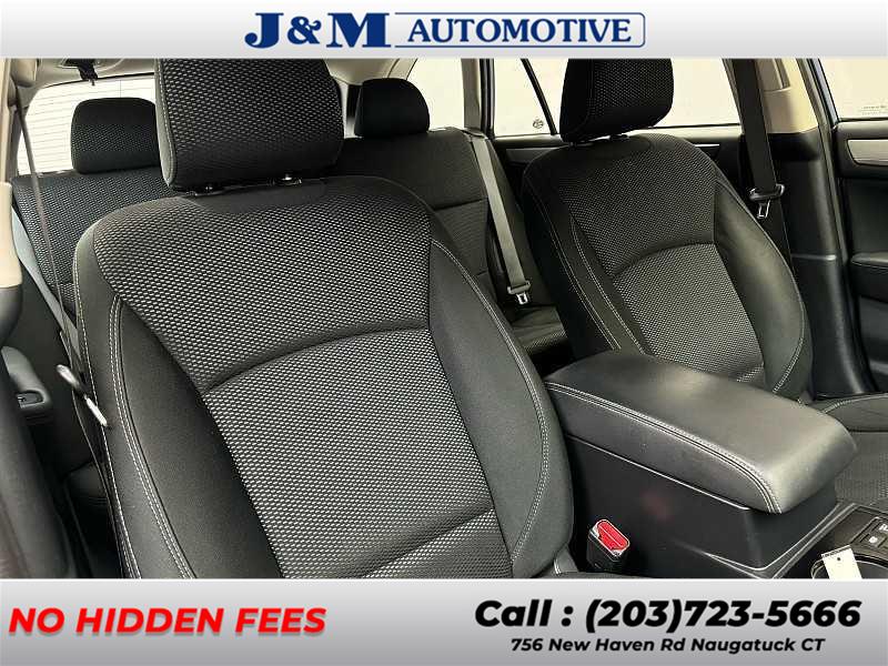 2019 Subaru Outback , available for sale in Naugatuck, Connecticut | J&M Automotive Sls&Svc LLC. Naugatuck, Connecticut 2019 Subaru Outback , available for sale in Naugatuck, Connecticut | J&M Automotive Sls&Svc LLC. Naugatuck, Connecticut