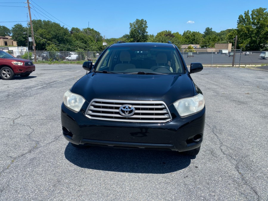 2009 Toyota Highlander 4WD 4dr V6 Base, available for sale in Bethlehem, Pennsylvania | Best Auto Deals LLC. Bethlehem, Pennsylvania 2009 Toyota Highlander 4WD 4dr V6 Base, available for sale in Bethlehem, Pennsylvania | Best Auto Deals LLC. Bethlehem, Pennsylvania