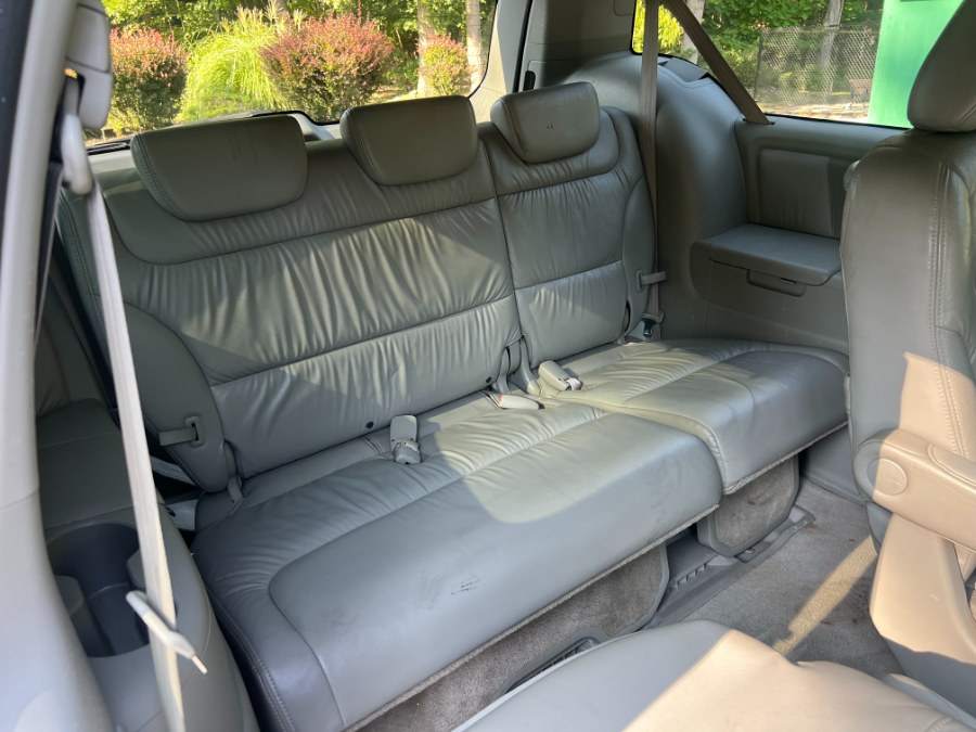 2007 Honda Odyssey 5dr Touring w/RES & Navi, available for sale in Bloomingdale, New Jersey | Bloomingdale Auto Group. Bloomingdale, New Jersey 2007 Honda Odyssey 5dr Touring w/RES & Navi, available for sale in Bloomingdale, New Jersey | Bloomingdale Auto Group. Bloomingdale, New Jersey