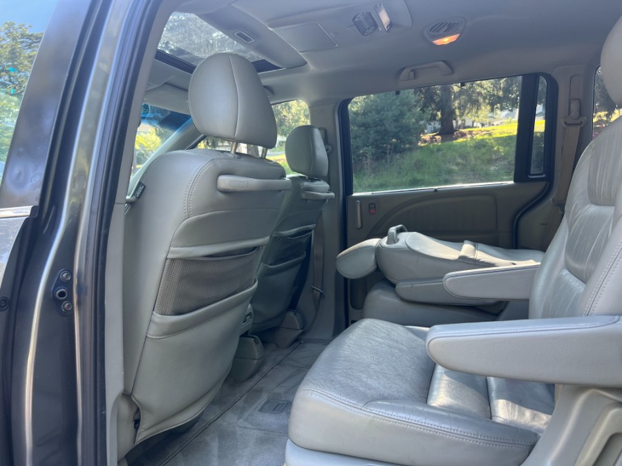 2007 Honda Odyssey 5dr Touring w/RES & Navi, available for sale in Bloomingdale, New Jersey | Bloomingdale Auto Group. Bloomingdale, New Jersey 2007 Honda Odyssey 5dr Touring w/RES & Navi, available for sale in Bloomingdale, New Jersey | Bloomingdale Auto Group. Bloomingdale, New Jersey