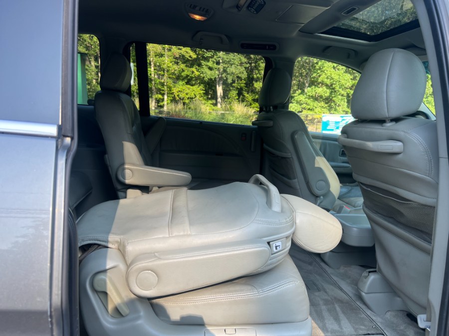 2007 Honda Odyssey 5dr Touring w/RES & Navi, available for sale in Bloomingdale, New Jersey | Bloomingdale Auto Group. Bloomingdale, New Jersey 2007 Honda Odyssey 5dr Touring w/RES & Navi, available for sale in Bloomingdale, New Jersey | Bloomingdale Auto Group. Bloomingdale, New Jersey