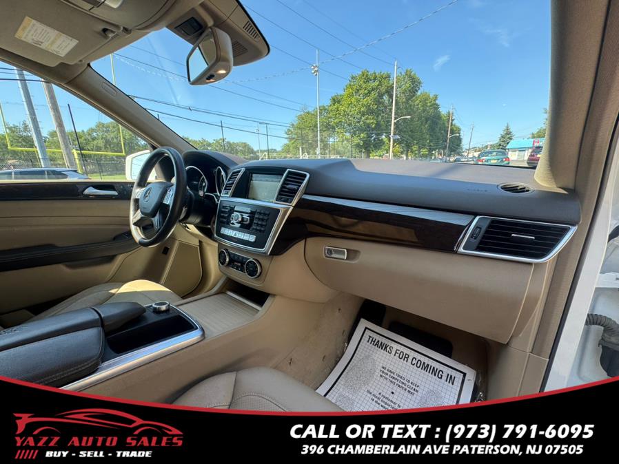 2015 Mercedes-Benz M-Class 4MATIC 4dr ML 350, available for sale in Paterson, New Jersey | Yazz Auto Sales. Paterson, New Jersey 2015 Mercedes-Benz M-Class 4MATIC 4dr ML 350, available for sale in Paterson, New Jersey | Yazz Auto Sales. Paterson, New Jersey