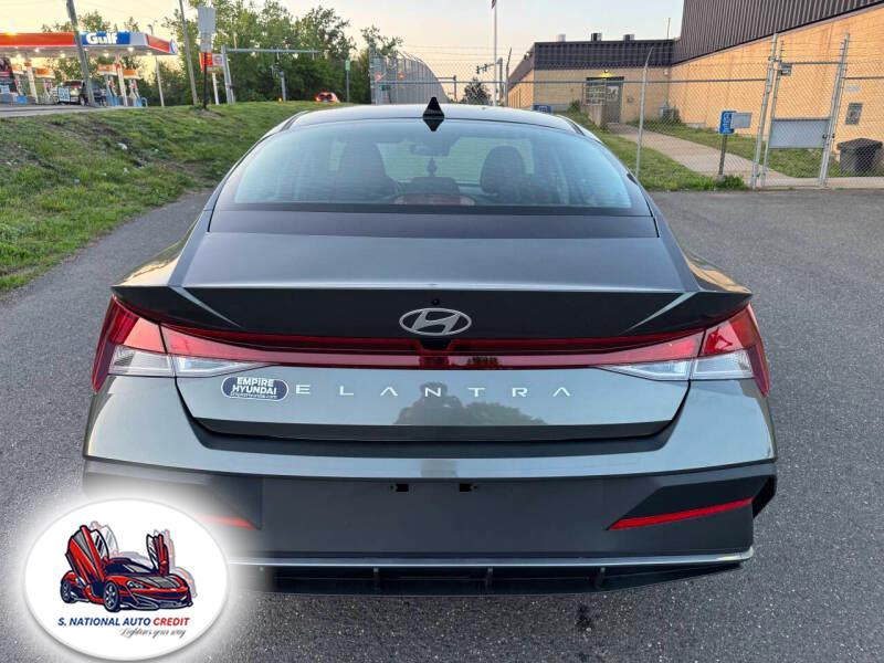 2025 Hyundai Elantra SE IVT, available for sale in Meriden, Connecticut | Sandra Auto Broker LLC. Meriden, Connecticut 2025 Hyundai Elantra SE IVT, available for sale in Meriden, Connecticut | Sandra Auto Broker LLC. Meriden, Connecticut