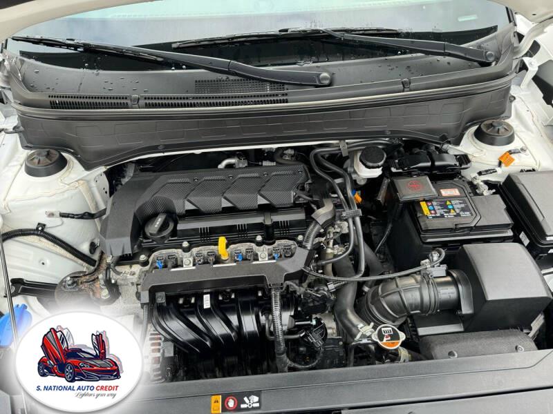 2020 Hyundai Venue SE Manual, available for sale in Meriden, Connecticut | Sandra Auto Broker LLC. Meriden, Connecticut 2020 Hyundai Venue SE Manual, available for sale in Meriden, Connecticut | Sandra Auto Broker LLC. Meriden, Connecticut