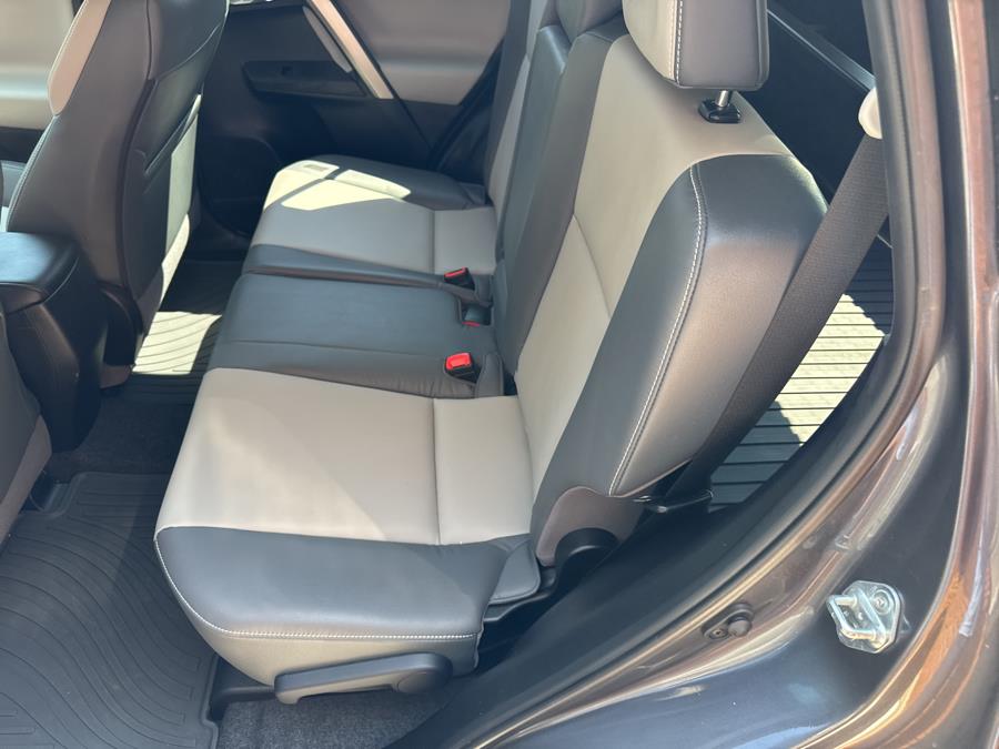 2015 Toyota RAV4 AWD 4dr Limited, available for sale in Waterbury, Connecticut | National Auto Brokers, Inc.. Waterbury, Connecticut 2015 Toyota RAV4 AWD 4dr Limited, available for sale in Waterbury, Connecticut | National Auto Brokers, Inc.. Waterbury, Connecticut