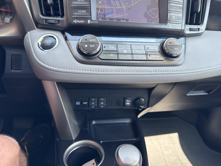 2015 Toyota RAV4 AWD 4dr Limited, available for sale in Waterbury, Connecticut | National Auto Brokers, Inc.. Waterbury, Connecticut 2015 Toyota RAV4 AWD 4dr Limited, available for sale in Waterbury, Connecticut | National Auto Brokers, Inc.. Waterbury, Connecticut
