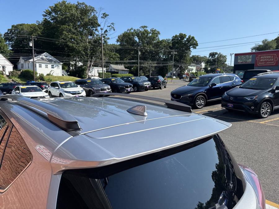 2017 Toyota RAV4 Limited AWD, available for sale in Waterbury, Connecticut | National Auto Brokers, Inc.. Waterbury, Connecticut 2017 Toyota RAV4 Limited AWD, available for sale in Waterbury, Connecticut | National Auto Brokers, Inc.. Waterbury, Connecticut