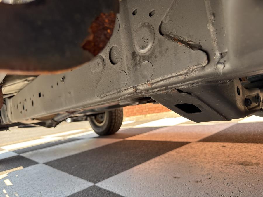 2016 Toyota Tacoma 4WD Double Cab V6 AT SR5, available for sale in Waterbury, Connecticut | National Auto Brokers, Inc.. Waterbury, Connecticut 2016 Toyota Tacoma 4WD Double Cab V6 AT SR5, available for sale in Waterbury, Connecticut | National Auto Brokers, Inc.. Waterbury, Connecticut