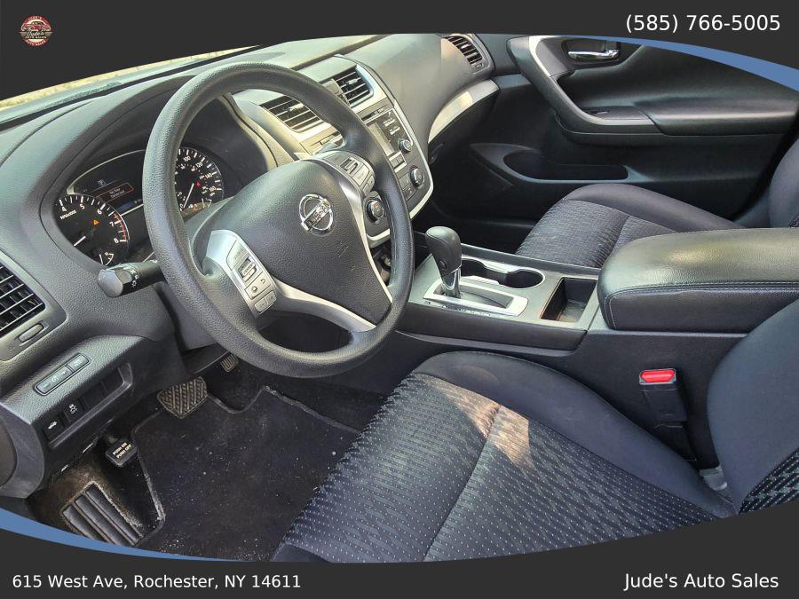2016 Nissan Altima 2.5 S Sedan 4D, available for sale in Wolcott, New York | Auto Hunter CNY. Wolcott, New York 2016 Nissan Altima 2.5 S Sedan 4D, available for sale in Wolcott, New York | Auto Hunter CNY. Wolcott, New York