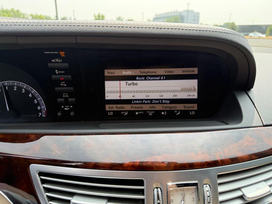 2013 Mercedes-benz S-class S 550 4MATIC Sedan 4D, available for sale in Rochester, New York | 5 Star Motor Group. Rochester, New York 2013 Mercedes-benz S-class S 550 4MATIC Sedan 4D, available for sale in Rochester, New York | 5 Star Motor Group. Rochester, New York