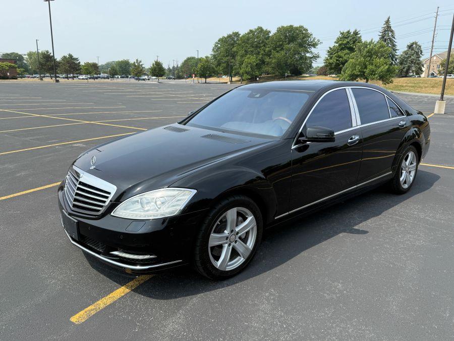 2013 Mercedes-benz S-class S 550 4MATIC Sedan 4D, available for sale in Rochester, New York | 5 Star Motor Group. Rochester, New York 2013 Mercedes-benz S-class S 550 4MATIC Sedan 4D, available for sale in Rochester, New York | 5 Star Motor Group. Rochester, New York