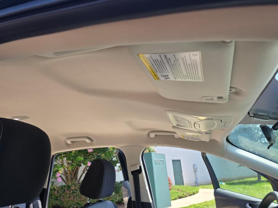 2017 Ford Escape SE FWD, available for sale in Philadelphia, Pennsylvania | Eugen's Auto Sales & Repairs. Philadelphia, Pennsylvania 2017 Ford Escape SE FWD, available for sale in Philadelphia, Pennsylvania | Eugen's Auto Sales & Repairs. Philadelphia, Pennsylvania