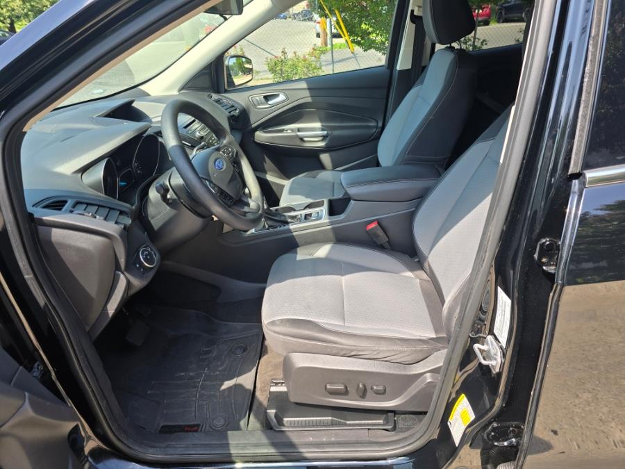 2017 Ford Escape SE FWD, available for sale in Philadelphia, Pennsylvania | Eugen's Auto Sales & Repairs. Philadelphia, Pennsylvania 2017 Ford Escape SE FWD, available for sale in Philadelphia, Pennsylvania | Eugen's Auto Sales & Repairs. Philadelphia, Pennsylvania