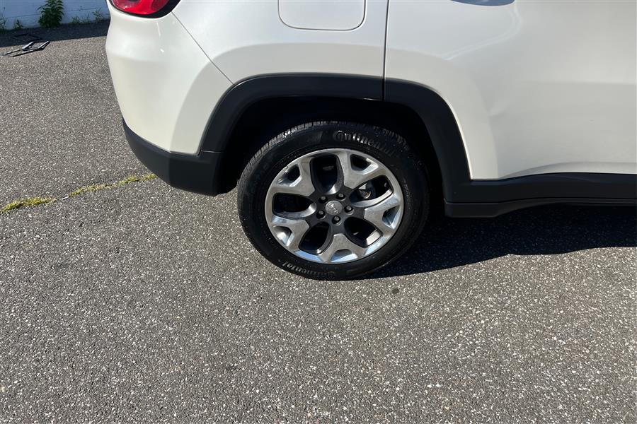 2019 Jeep Compass Limited photo 22