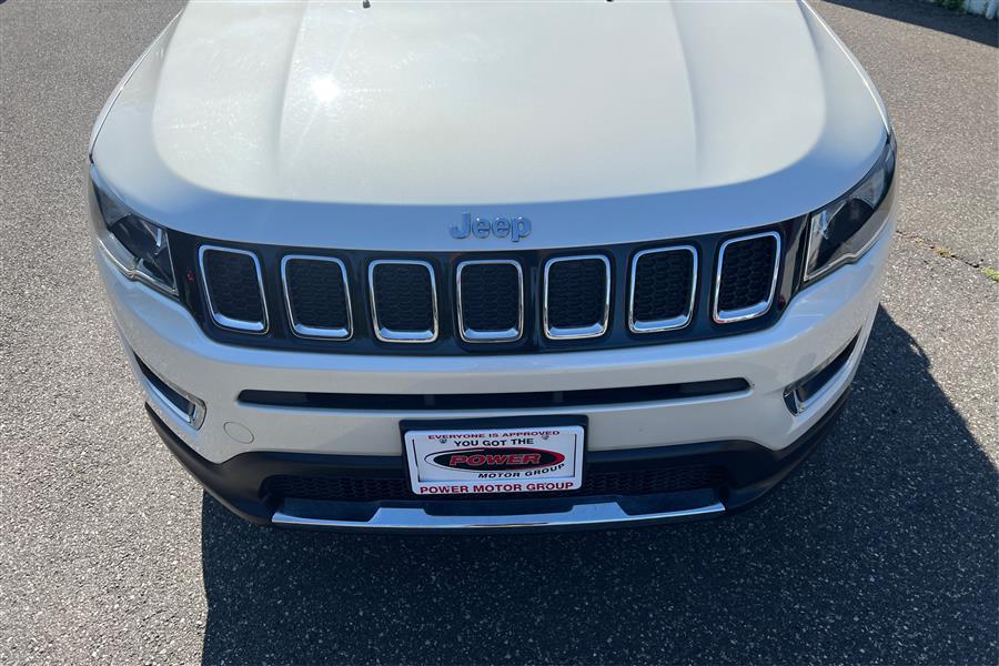 2019 Jeep Compass Limited photo 25