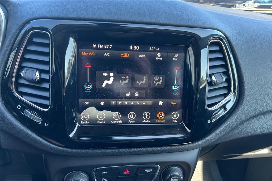 2019 Jeep Compass Limited photo 28