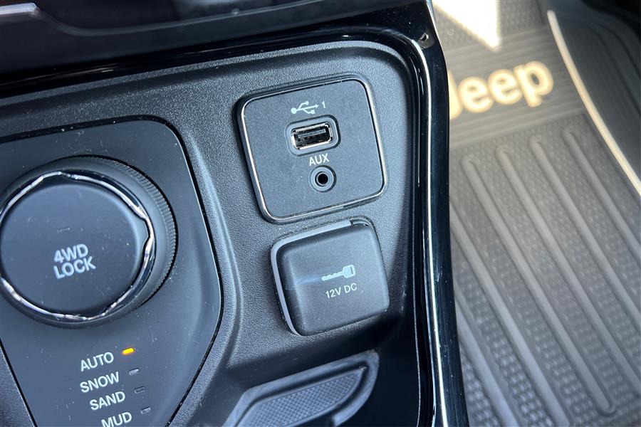 2019 Jeep Compass Limited photo 34