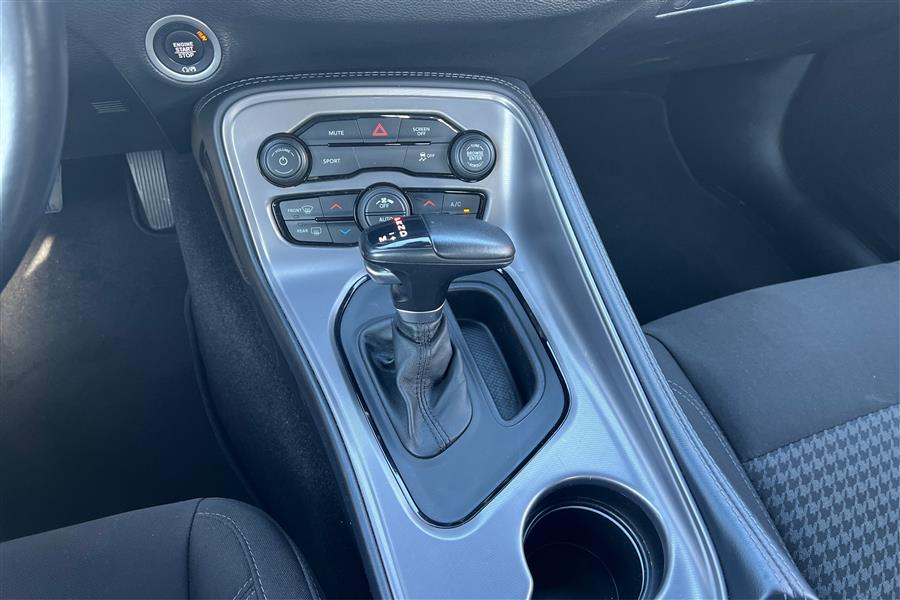 2023 Dodge Challenger SXT AWD photo 16