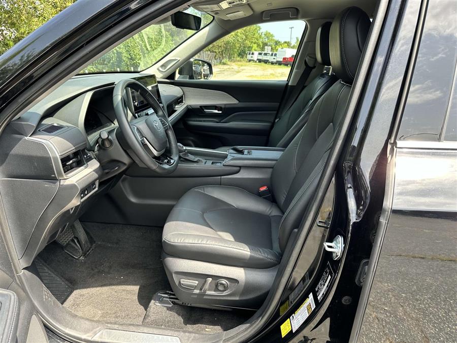 2024 Toyota Grand Highlander XLE, available for sale in Patchogue, New York | Baron Supercenter. Patchogue, New York 2024 Toyota Grand Highlander XLE, available for sale in Patchogue, New York | Baron Supercenter. Patchogue, New York