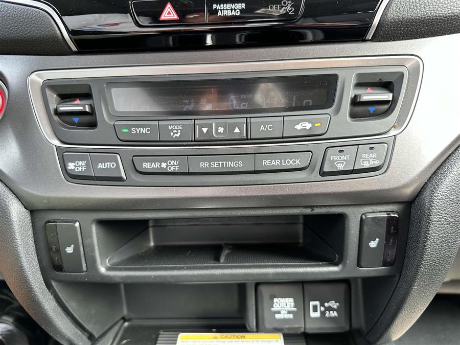 2022 Honda Pilot Special Edition, available for sale in Patchogue, New York | Baron Supercenter. Patchogue, New York 2022 Honda Pilot Special Edition, available for sale in Patchogue, New York | Baron Supercenter. Patchogue, New York