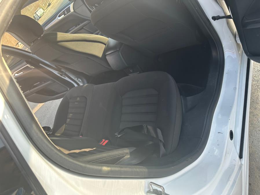 2018 Ford Fusion SE FWD, available for sale in Brooklyn, New York | Brooklyn Auto Mall LLC. Brooklyn, New York 2018 Ford Fusion SE FWD, available for sale in Brooklyn, New York | Brooklyn Auto Mall LLC. Brooklyn, New York