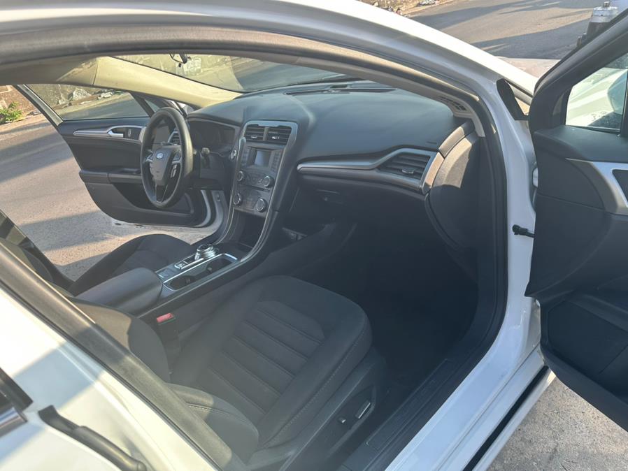 2018 Ford Fusion SE FWD, available for sale in Brooklyn, New York | Brooklyn Auto Mall LLC. Brooklyn, New York 2018 Ford Fusion SE FWD, available for sale in Brooklyn, New York | Brooklyn Auto Mall LLC. Brooklyn, New York
