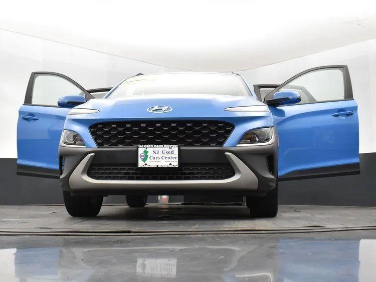 2022 Hyundai Kona SEL Sport Utility 4D, available for sale in Irvington, New Jersey | NJ Used Cars Center. Irvington, New Jersey 2022 Hyundai Kona SEL Sport Utility 4D, available for sale in Irvington, New Jersey | NJ Used Cars Center. Irvington, New Jersey