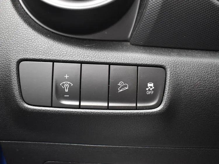 2022 Hyundai Kona SEL Sport Utility 4D, available for sale in Irvington, New Jersey | NJ Used Cars Center. Irvington, New Jersey 2022 Hyundai Kona SEL Sport Utility 4D, available for sale in Irvington, New Jersey | NJ Used Cars Center. Irvington, New Jersey