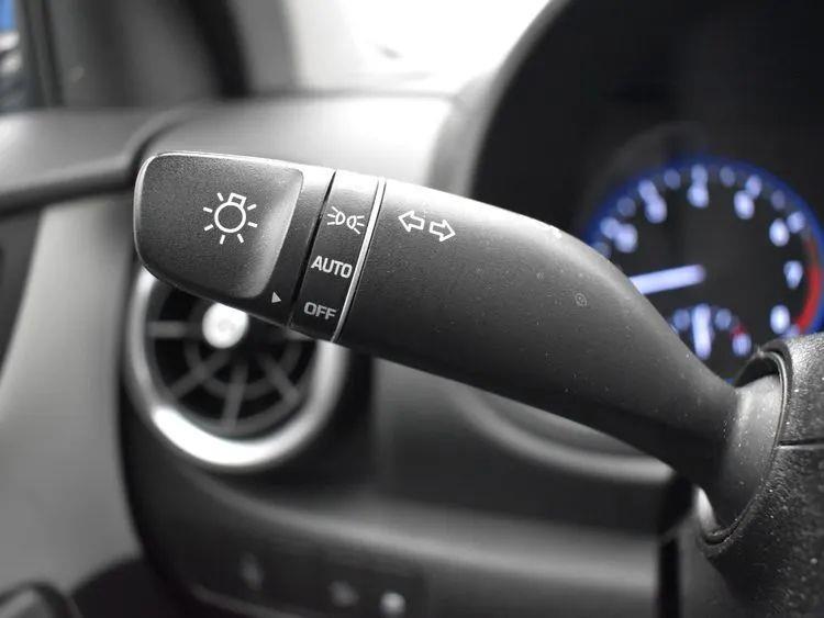 2022 Hyundai Kona SEL Sport Utility 4D, available for sale in Irvington, New Jersey | NJ Used Cars Center. Irvington, New Jersey 2022 Hyundai Kona SEL Sport Utility 4D, available for sale in Irvington, New Jersey | NJ Used Cars Center. Irvington, New Jersey