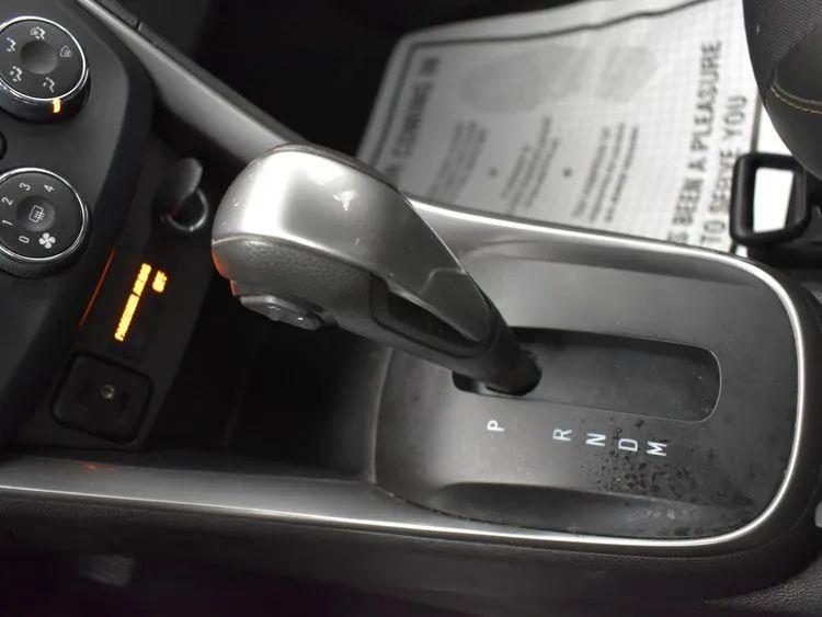 2019 Chevrolet Trax LT Sport Utility 4D, available for sale in Irvington, New Jersey | NJ Used Cars Center. Irvington, New Jersey 2019 Chevrolet Trax LT Sport Utility 4D, available for sale in Irvington, New Jersey | NJ Used Cars Center. Irvington, New Jersey