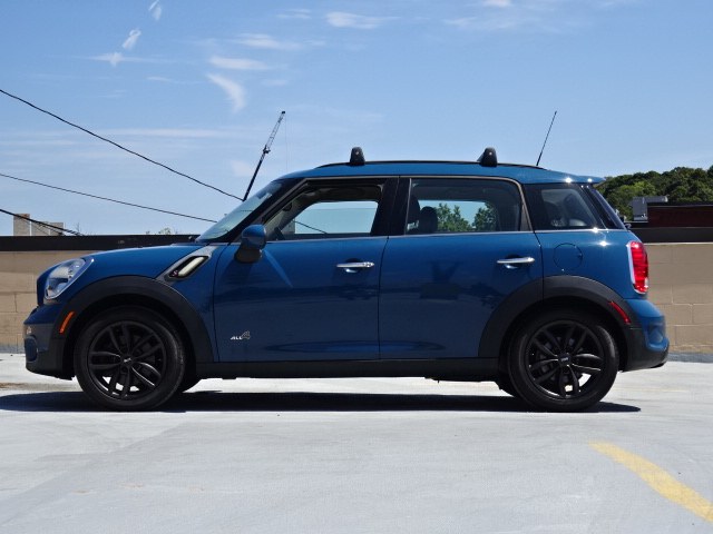 2011 MINI Cooper Countryman S ALL4 AWD, available for sale in Newton, Massachusetts | Jacob Auto Sales. Newton, Massachusetts 2011 MINI Cooper Countryman S ALL4 AWD, available for sale in Newton, Massachusetts | Jacob Auto Sales. Newton, Massachusetts