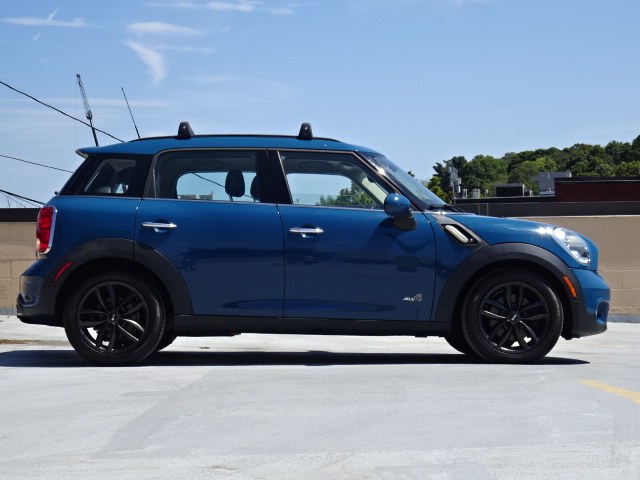 2011 MINI Cooper Countryman S ALL4 AWD, available for sale in Newton, Massachusetts | Jacob Auto Sales. Newton, Massachusetts 2011 MINI Cooper Countryman S ALL4 AWD, available for sale in Newton, Massachusetts | Jacob Auto Sales. Newton, Massachusetts