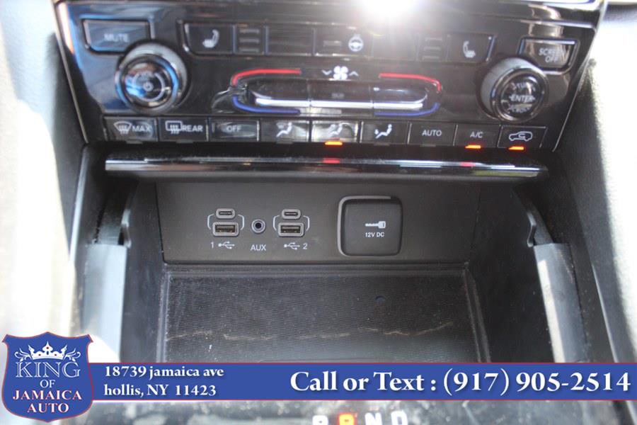 2024 Jeep Grand Cherokee L Altitude 4x4, available for sale in Hempstead, New York | VIP Auto Credit Express. Hempstead, New York 2024 Jeep Grand Cherokee L Altitude 4x4, available for sale in Hempstead, New York | VIP Auto Credit Express. Hempstead, New York