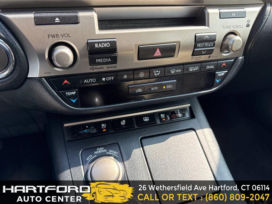 2014 Lexus Es 350 Base 4dr Sedan, available for sale in Hartford, Connecticut | Hartford Auto Center LLC. Hartford, Connecticut 2014 Lexus Es 350 Base 4dr Sedan, available for sale in Hartford, Connecticut | Hartford Auto Center LLC. Hartford, Connecticut