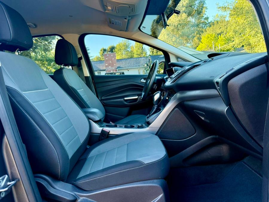2013 Ford C-Max Hybrid 5dr HB SE, available for sale in Tarzana, California | Ivanna Auto. Tarzana, California 2013 Ford C-Max Hybrid 5dr HB SE, available for sale in Tarzana, California | Ivanna Auto. Tarzana, California