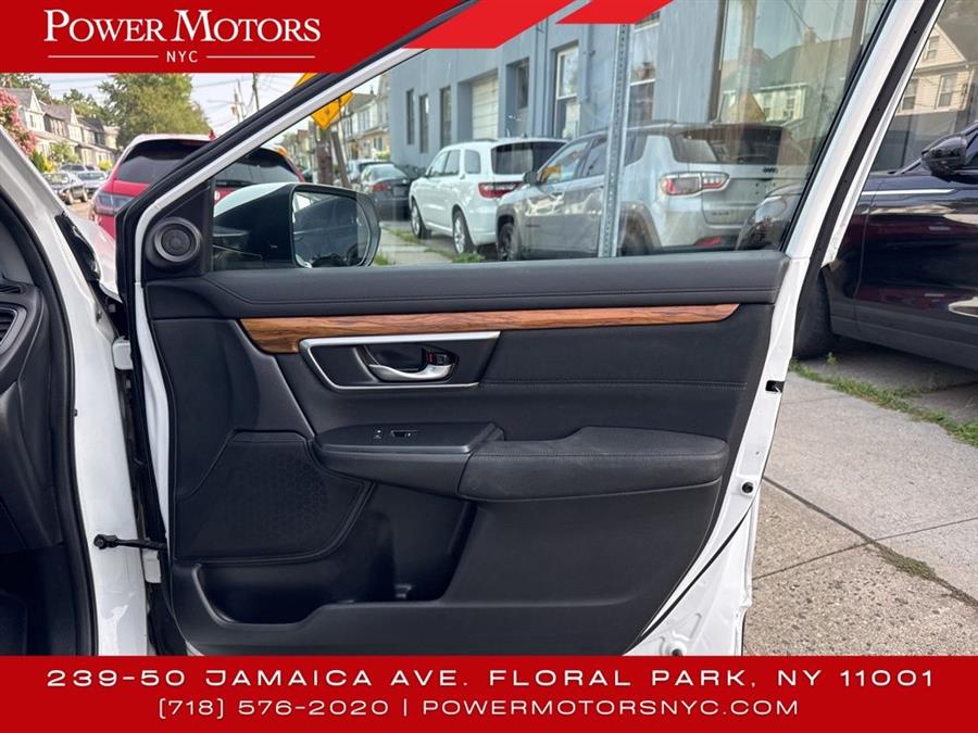 2020 Honda Cr-v EX, available for sale in Floral Park, New York | Shop Auto NY. Floral Park, New York 2020 Honda Cr-v EX, available for sale in Floral Park, New York | Shop Auto NY. Floral Park, New York
