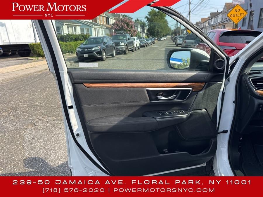 2020 Honda Cr-v EX, available for sale in Floral Park, New York | Shop Auto NY. Floral Park, New York 2020 Honda Cr-v EX, available for sale in Floral Park, New York | Shop Auto NY. Floral Park, New York