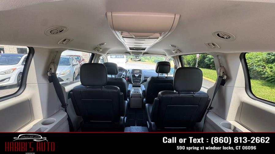 2012 Chrysler Town & Country 4dr Wgn Touring, available for sale in Windsor Locks, Connecticut | Habibis Auto Sales. Windsor Locks, Connecticut 2012 Chrysler Town & Country 4dr Wgn Touring, available for sale in Windsor Locks, Connecticut | Habibis Auto Sales. Windsor Locks, Connecticut