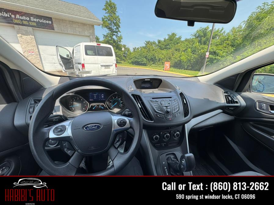2012 Chrysler Town & Country 4dr Wgn Touring, available for sale in Windsor Locks, Connecticut | Habibis Auto Sales. Windsor Locks, Connecticut 2012 Chrysler Town & Country 4dr Wgn Touring, available for sale in Windsor Locks, Connecticut | Habibis Auto Sales. Windsor Locks, Connecticut