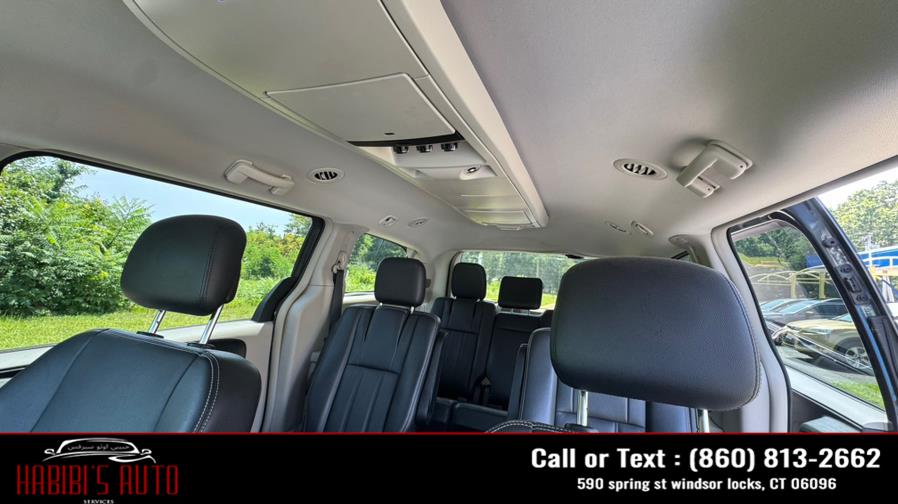 2012 Chrysler Town & Country 4dr Wgn Touring, available for sale in Windsor Locks, Connecticut | Habibis Auto Sales. Windsor Locks, Connecticut 2012 Chrysler Town & Country 4dr Wgn Touring, available for sale in Windsor Locks, Connecticut | Habibis Auto Sales. Windsor Locks, Connecticut
