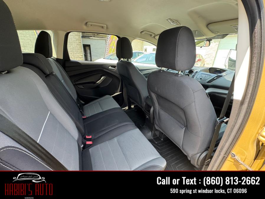 2014 Ford Escape 4WD 4dr SE, available for sale in Windsor Locks, Connecticut | Habibis Auto Sales. Windsor Locks, Connecticut 2014 Ford Escape 4WD 4dr SE, available for sale in Windsor Locks, Connecticut | Habibis Auto Sales. Windsor Locks, Connecticut