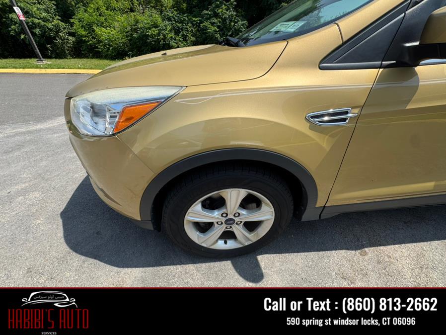 2014 Ford Escape 4WD 4dr SE, available for sale in Windsor Locks, Connecticut | Habibis Auto Sales. Windsor Locks, Connecticut 2014 Ford Escape 4WD 4dr SE, available for sale in Windsor Locks, Connecticut | Habibis Auto Sales. Windsor Locks, Connecticut