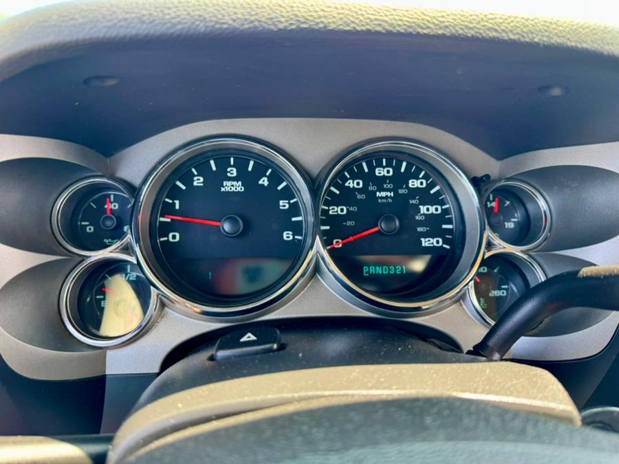 2008 Chevrolet Silverado 1500 4WD Ext Cab 143.5" LT w/2LT, available for sale in Salem, Massachusetts | Dave Franks Auto Sales. Salem, Massachusetts 2008 Chevrolet Silverado 1500 4WD Ext Cab 143.5" LT w/2LT, available for sale in Salem, Massachusetts | Dave Franks Auto Sales. Salem, Massachusetts